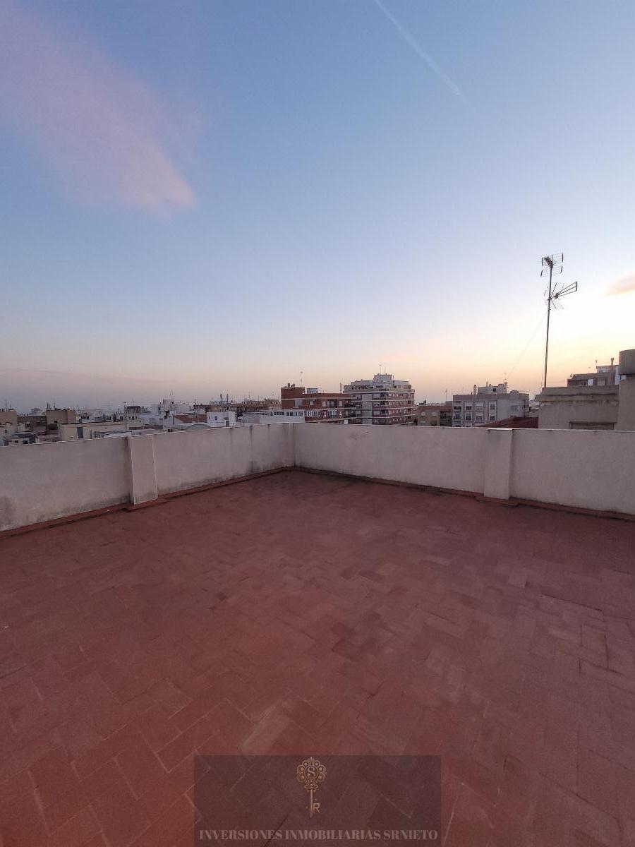For sale of apartment in Elche-Elx