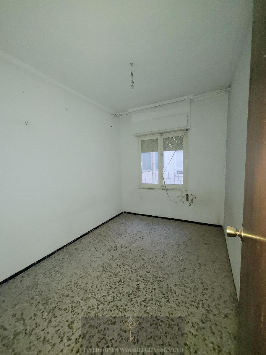For sale of apartment in Elche-Elx