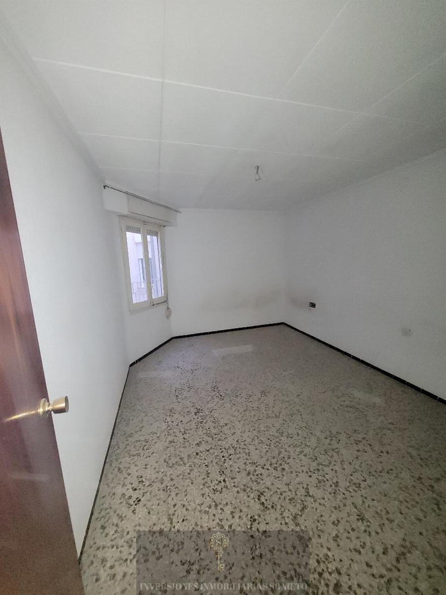 For sale of apartment in Elche-Elx