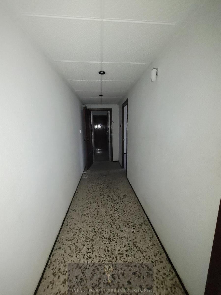 For sale of apartment in Elche-Elx