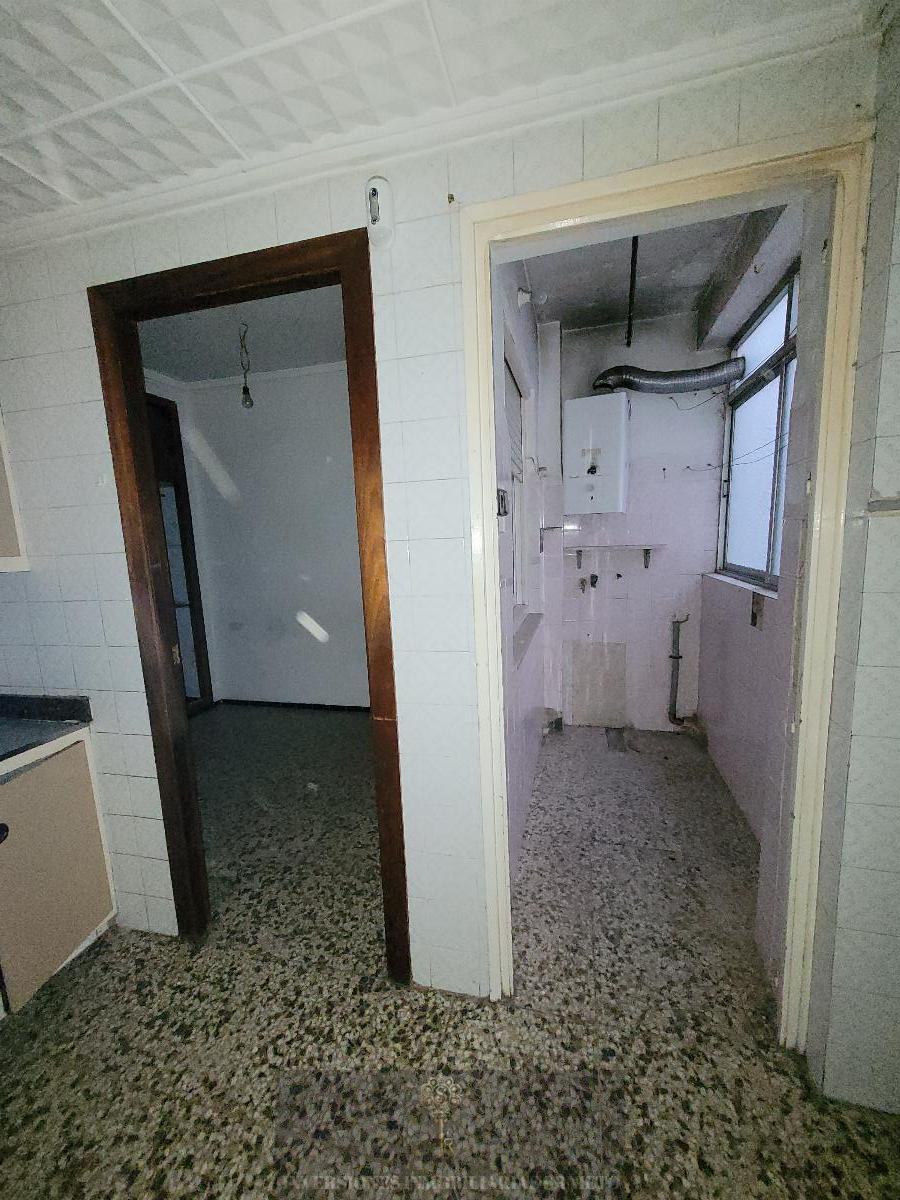 For sale of apartment in Elche-Elx