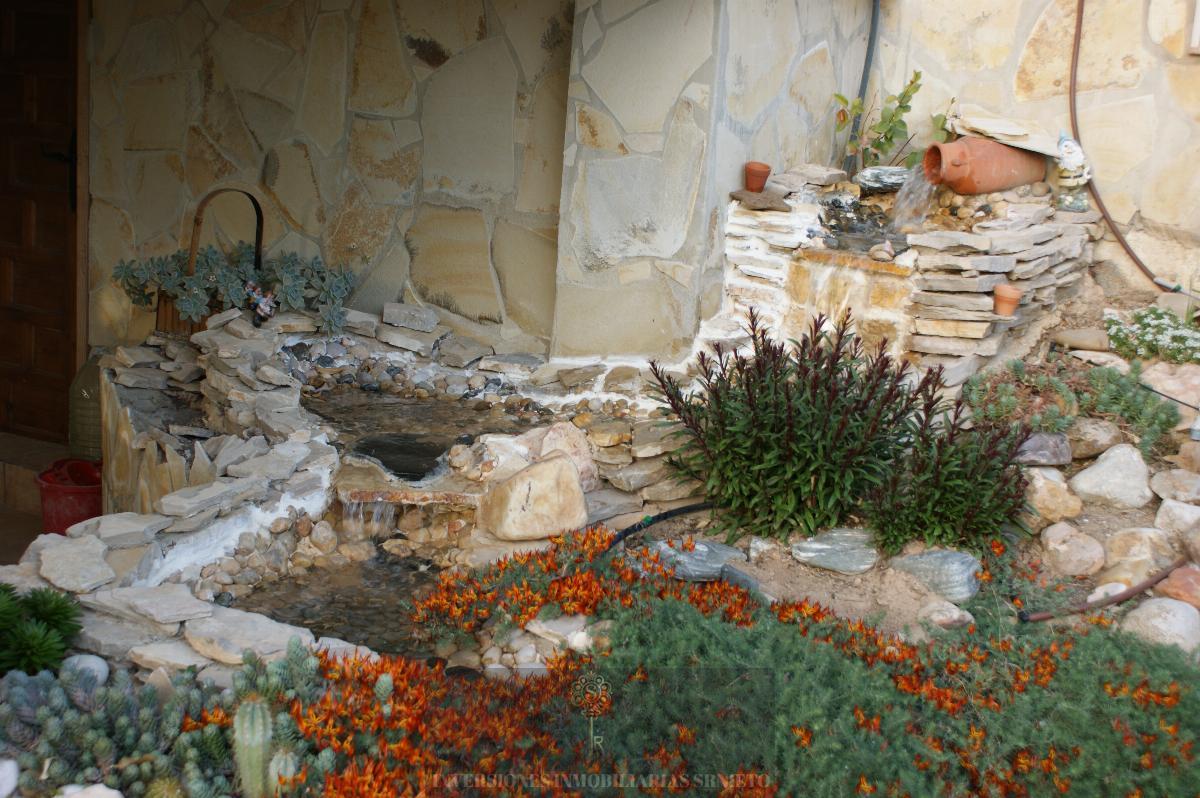 For sale of chalet in Rojales
