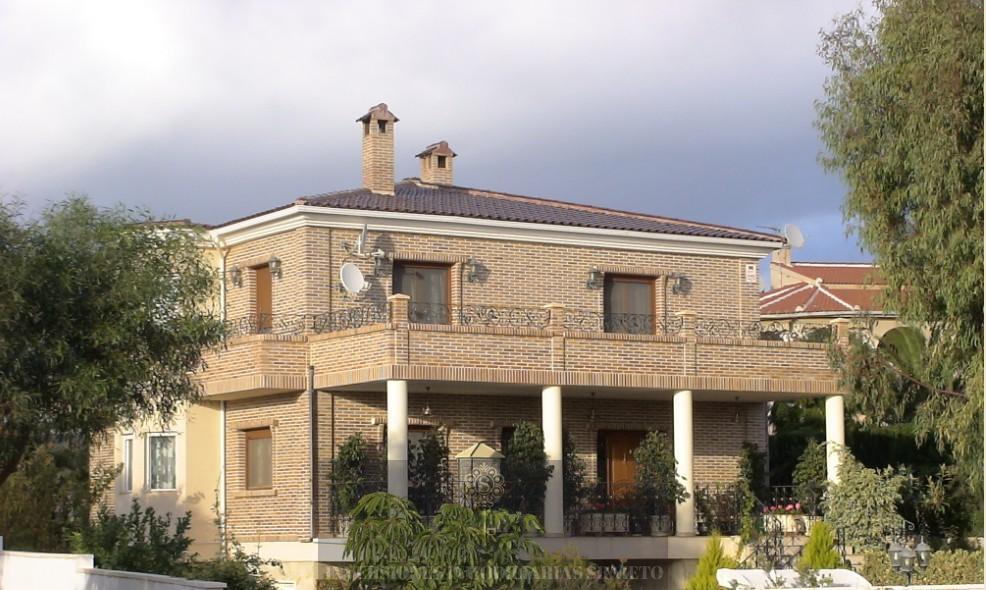 For sale of chalet in Rojales