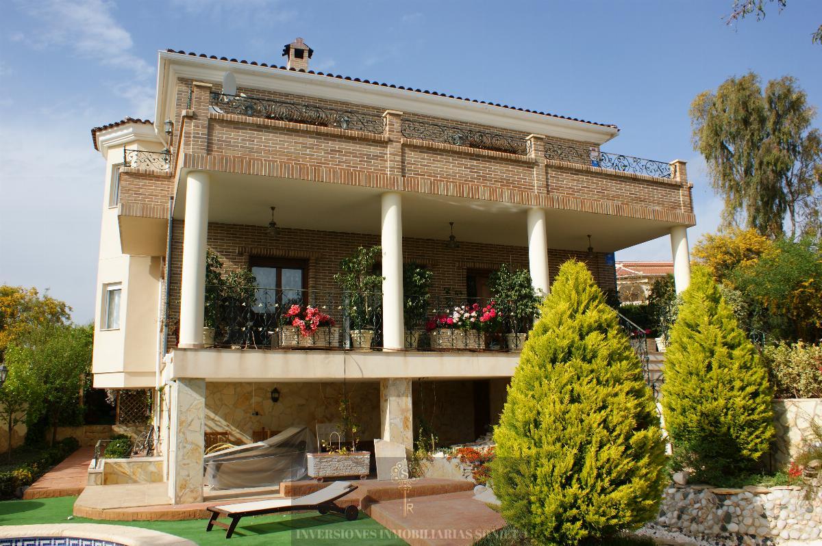 For sale of chalet in Rojales