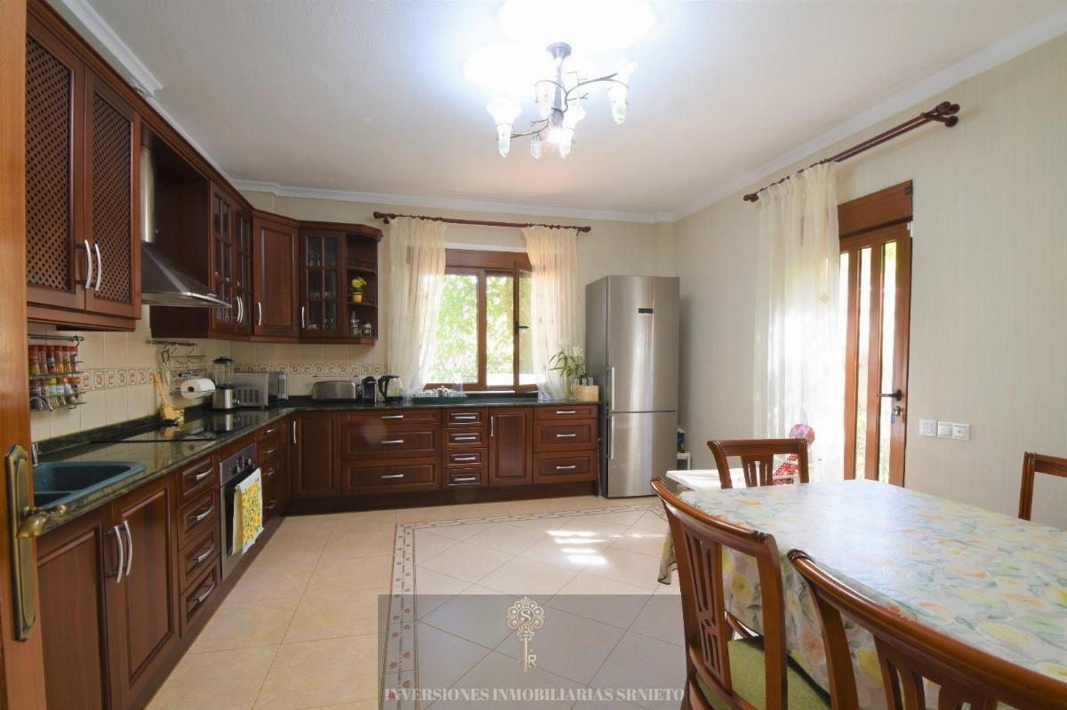 For sale of chalet in Rojales