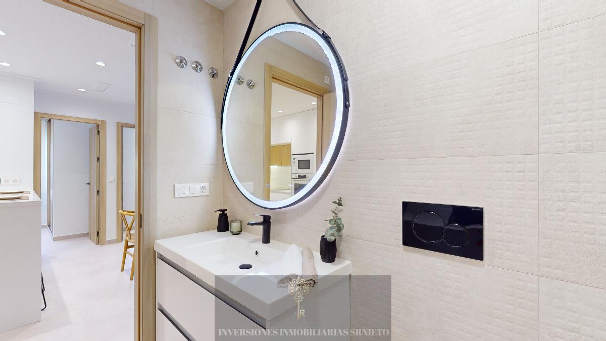 For sale of new build in Guardamar del Segura