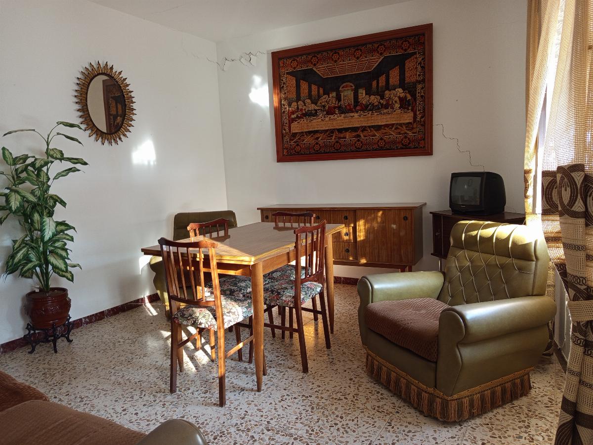 For sale of house in Alange