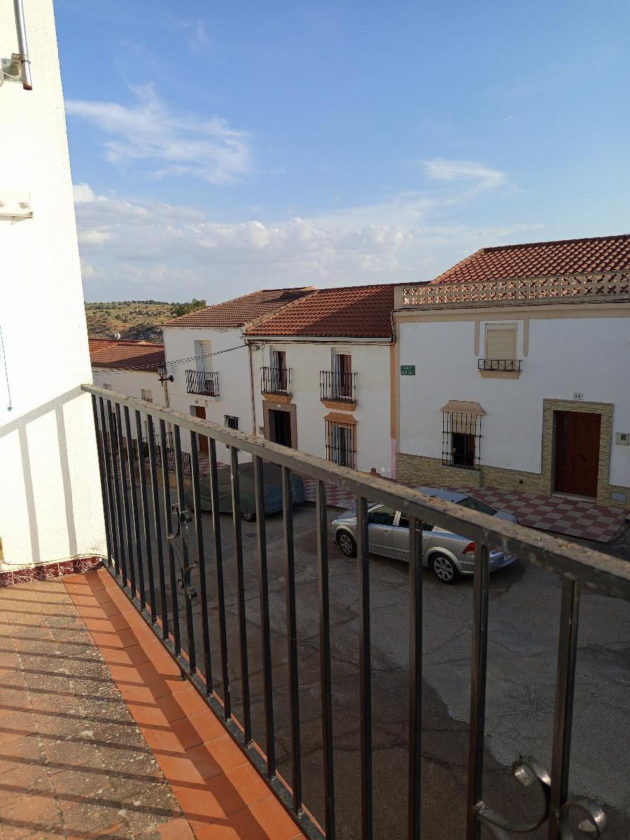 For sale of house in Alange