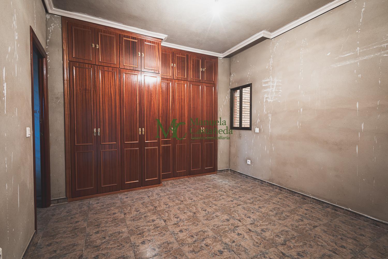 Venta de edificio en Calamonte