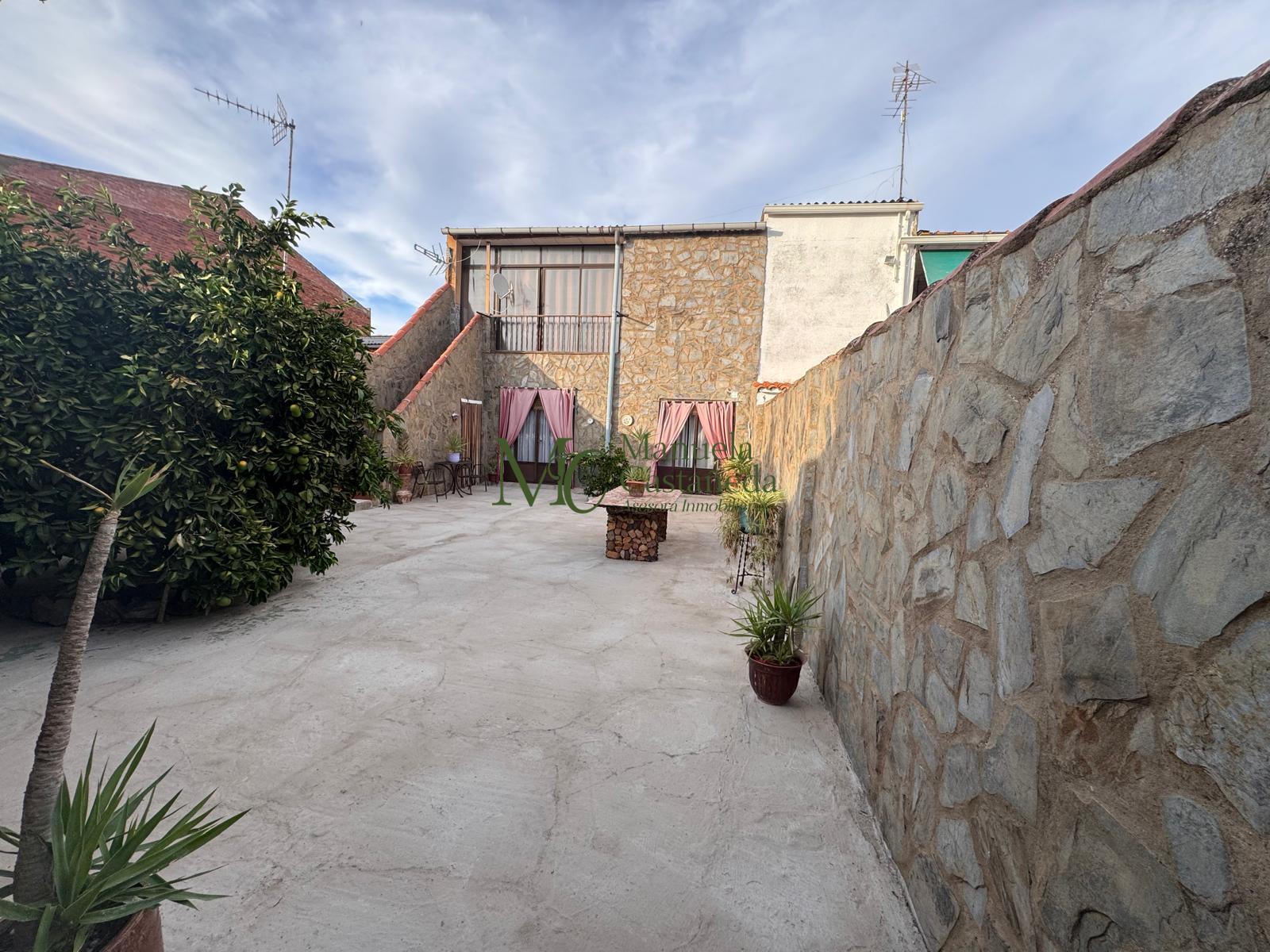 Venta de casa en Calamonte
