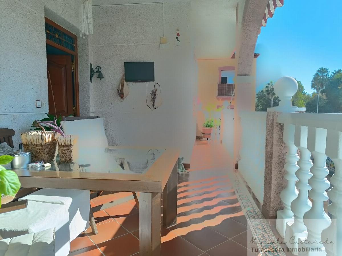 For sale of house in Almendralejo