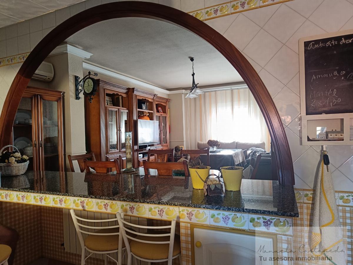 For sale of house in Almendralejo