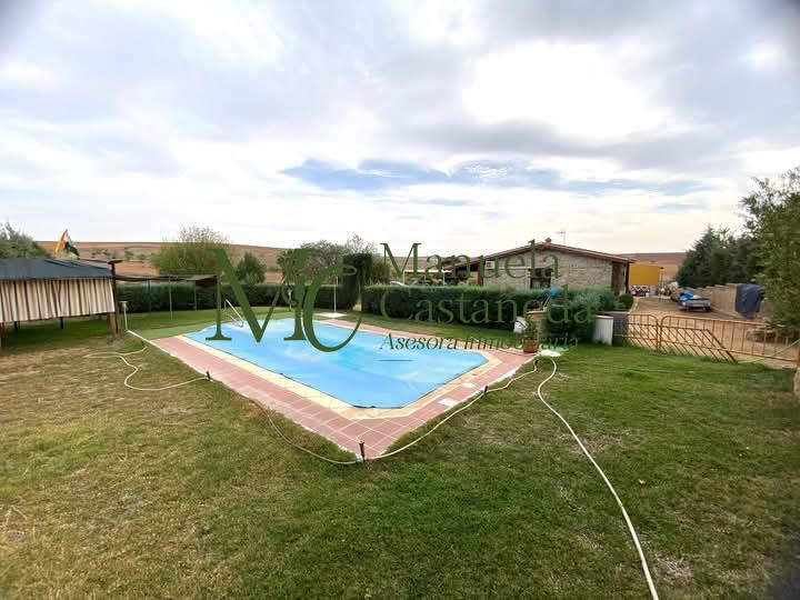 Venta de finca de recreo en Don Álvaro