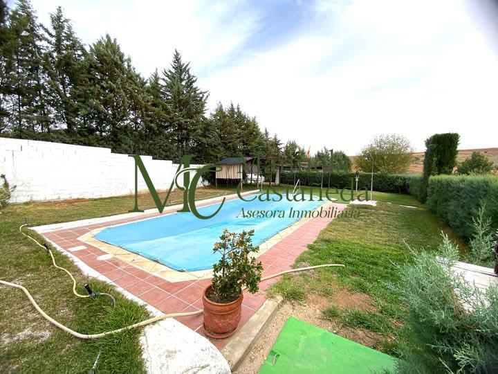 Venta de finca de recreo en Don Álvaro