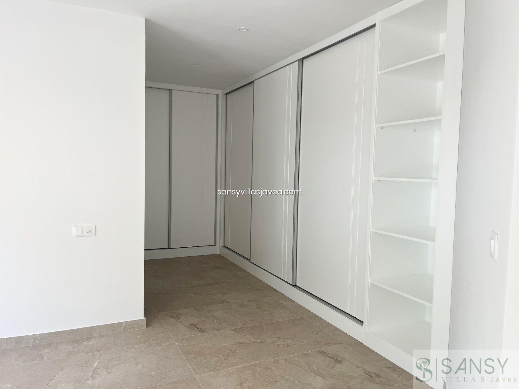 Venta de villa en Dénia