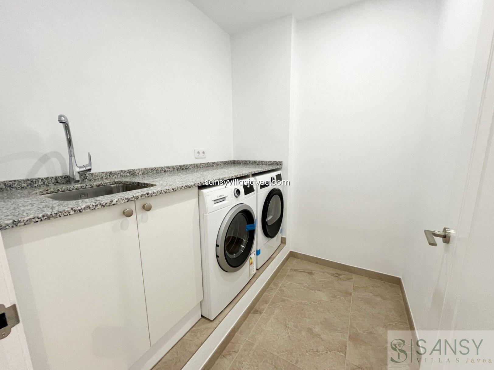 Venta de villa en Dénia