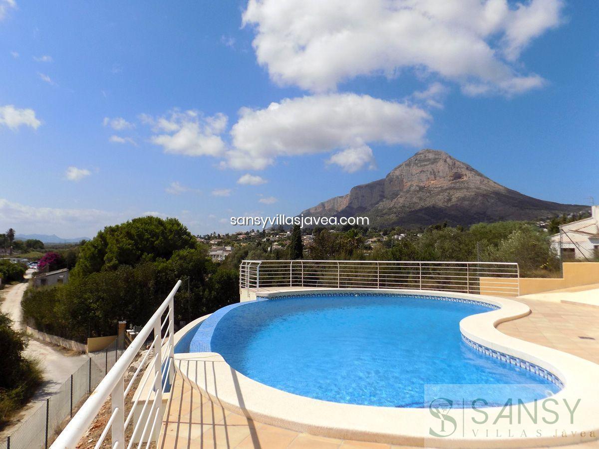 For sale of villa in Jávea-Xàbia