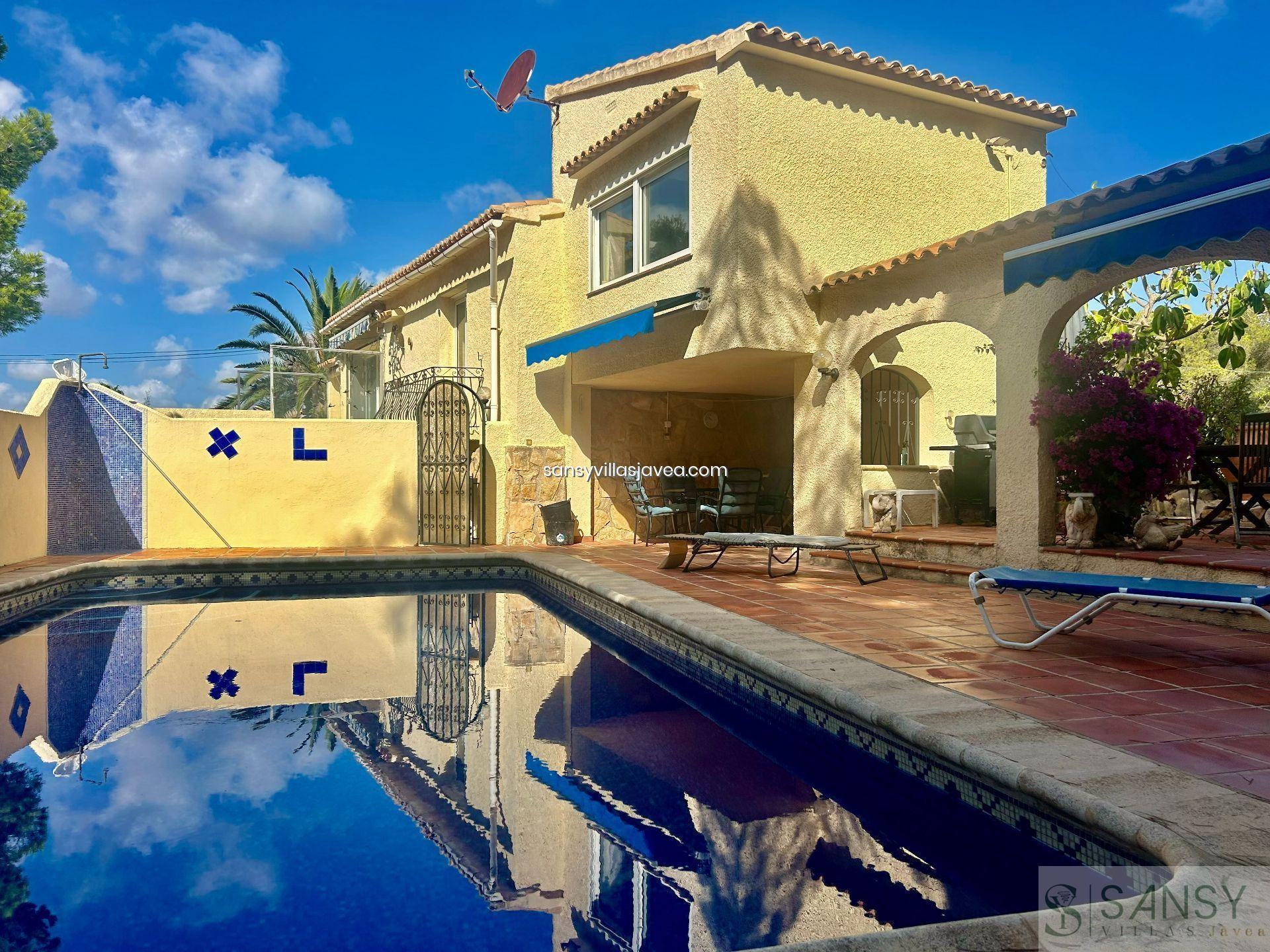 For sale of villa in Jávea-Xàbia
