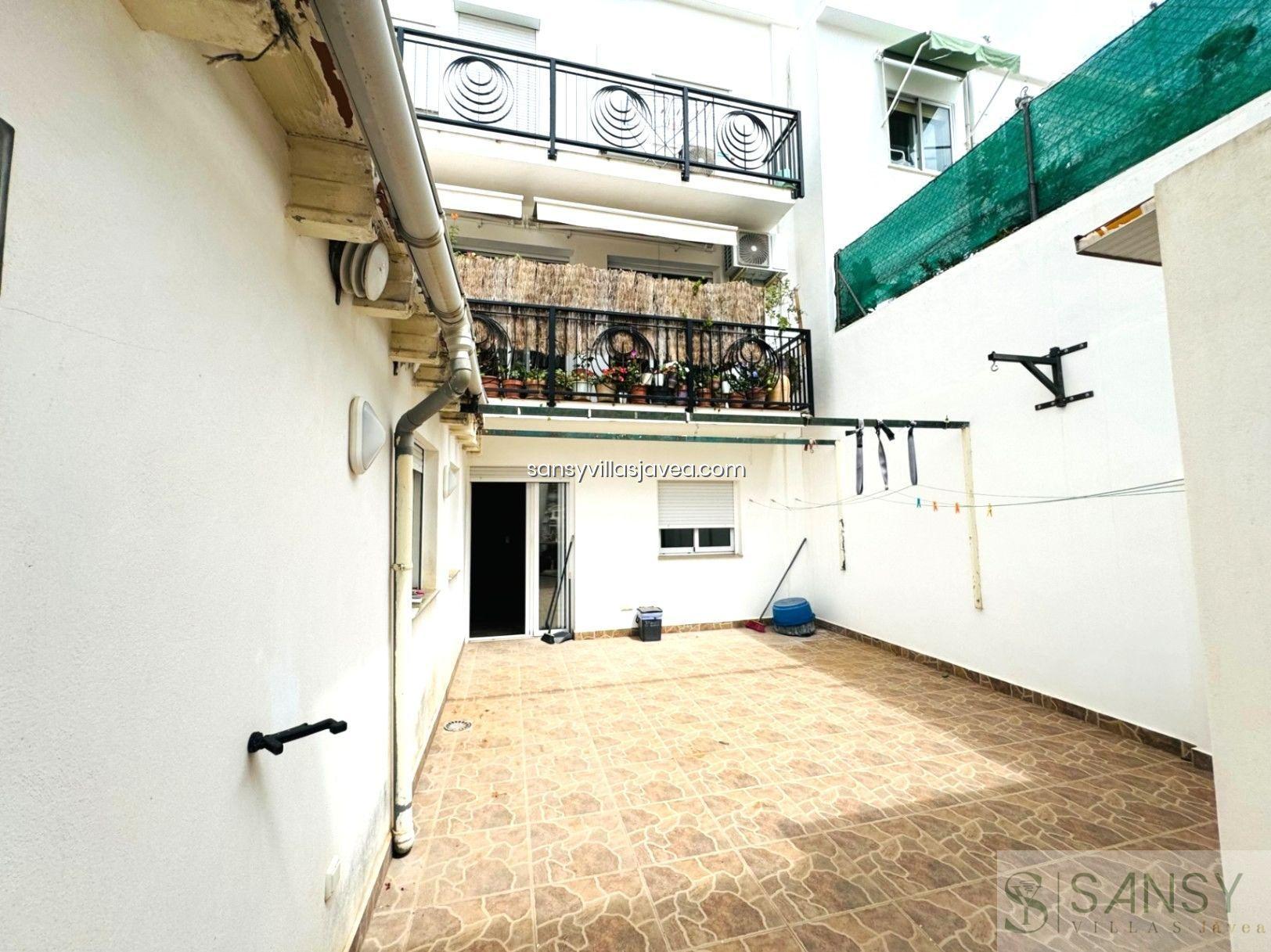 Sprzedaż z apartament w Orba