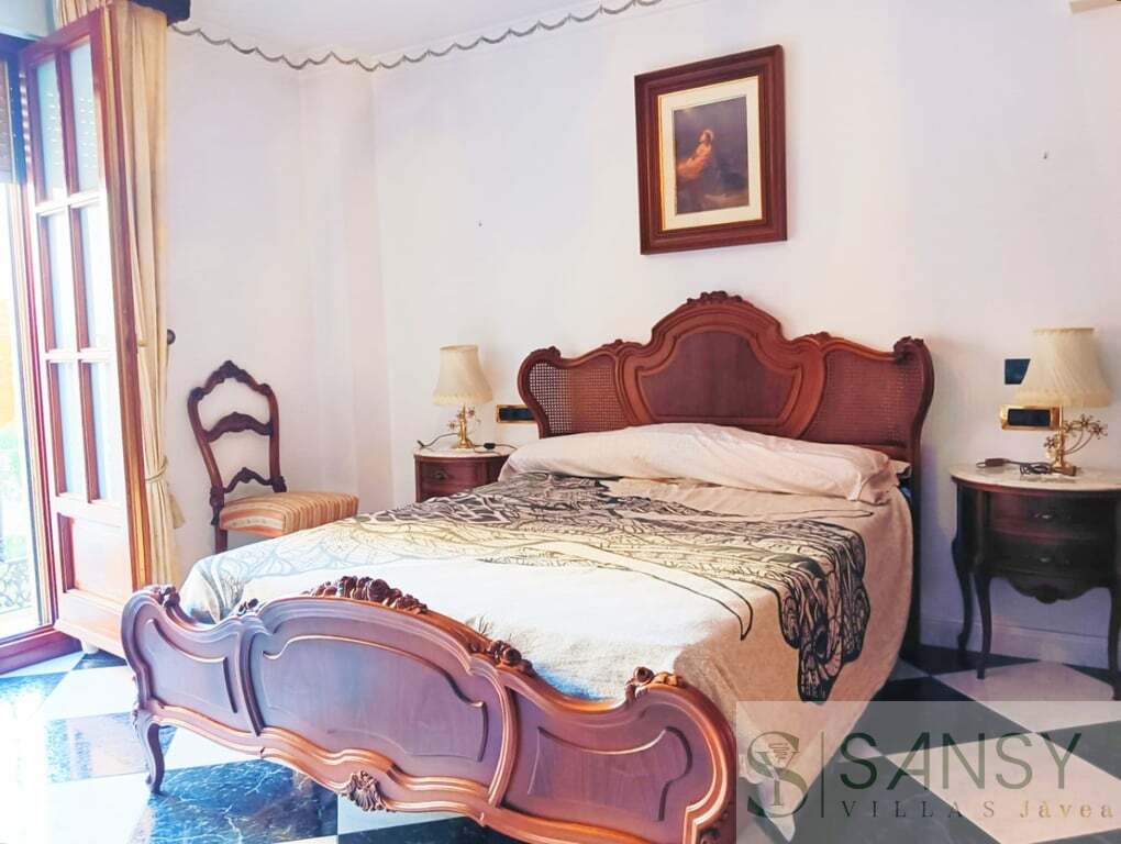 Venta de casa en Oliva