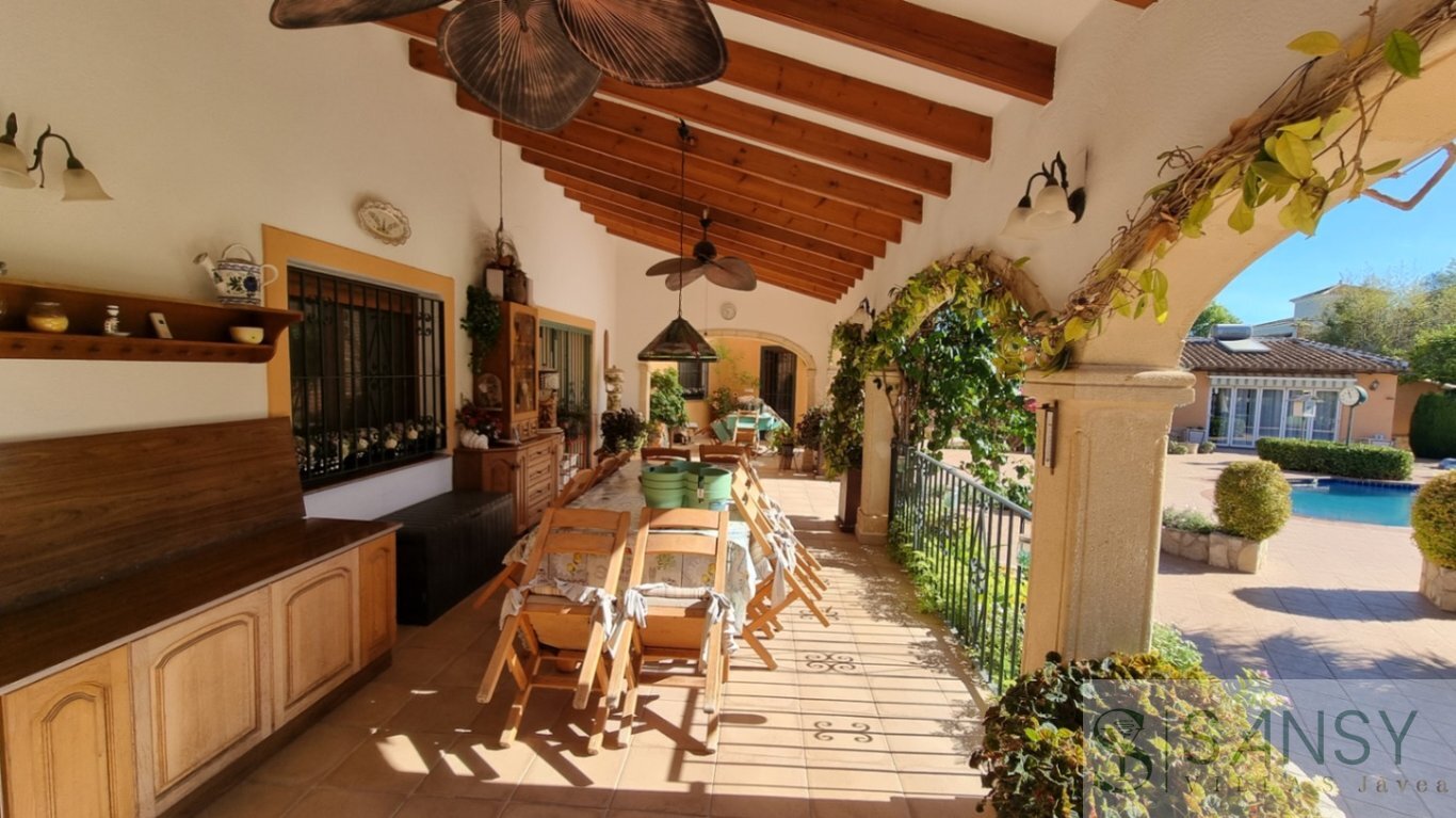 Venta de casa en Pedreguer