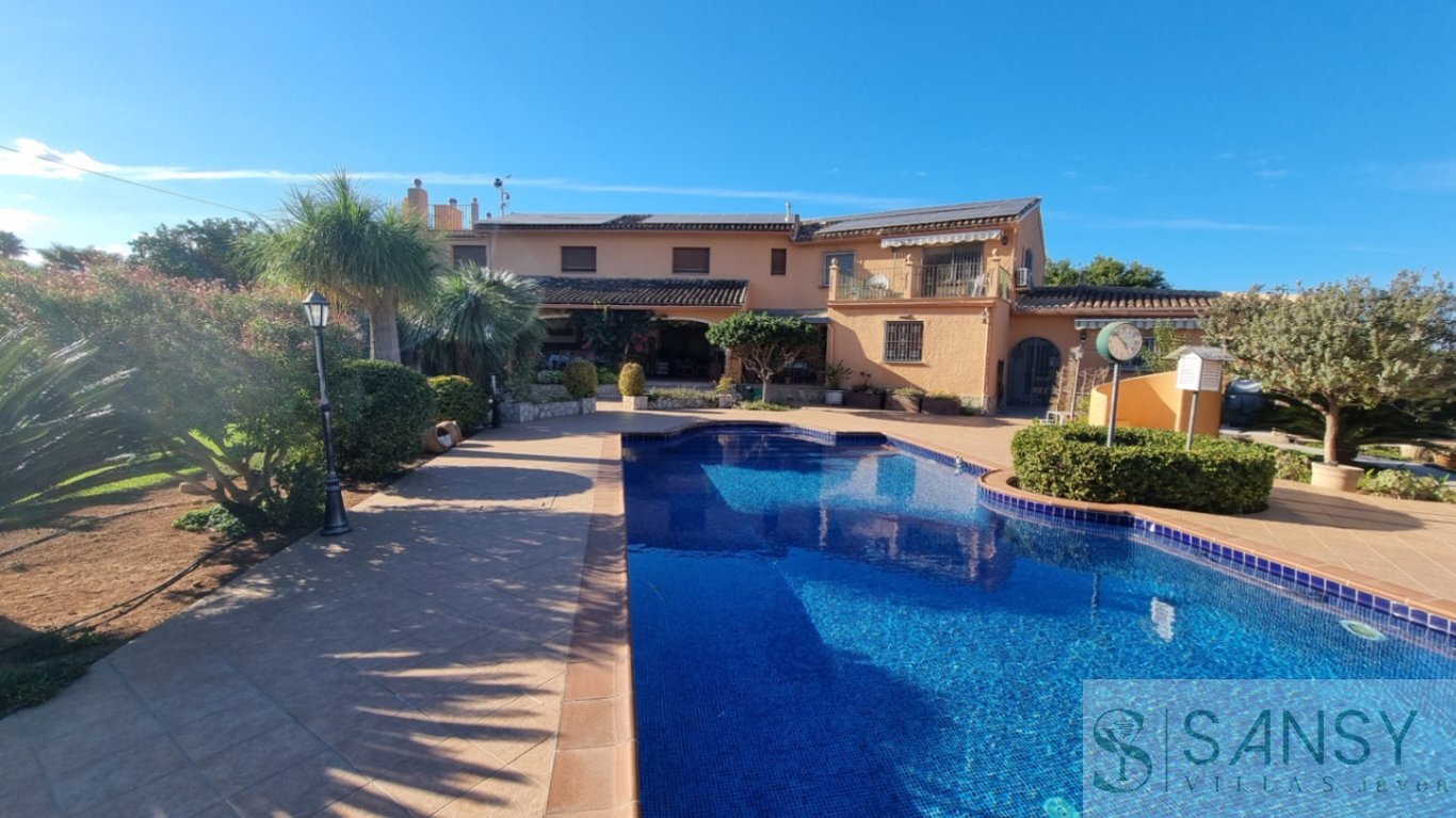 Venta de casa en Pedreguer