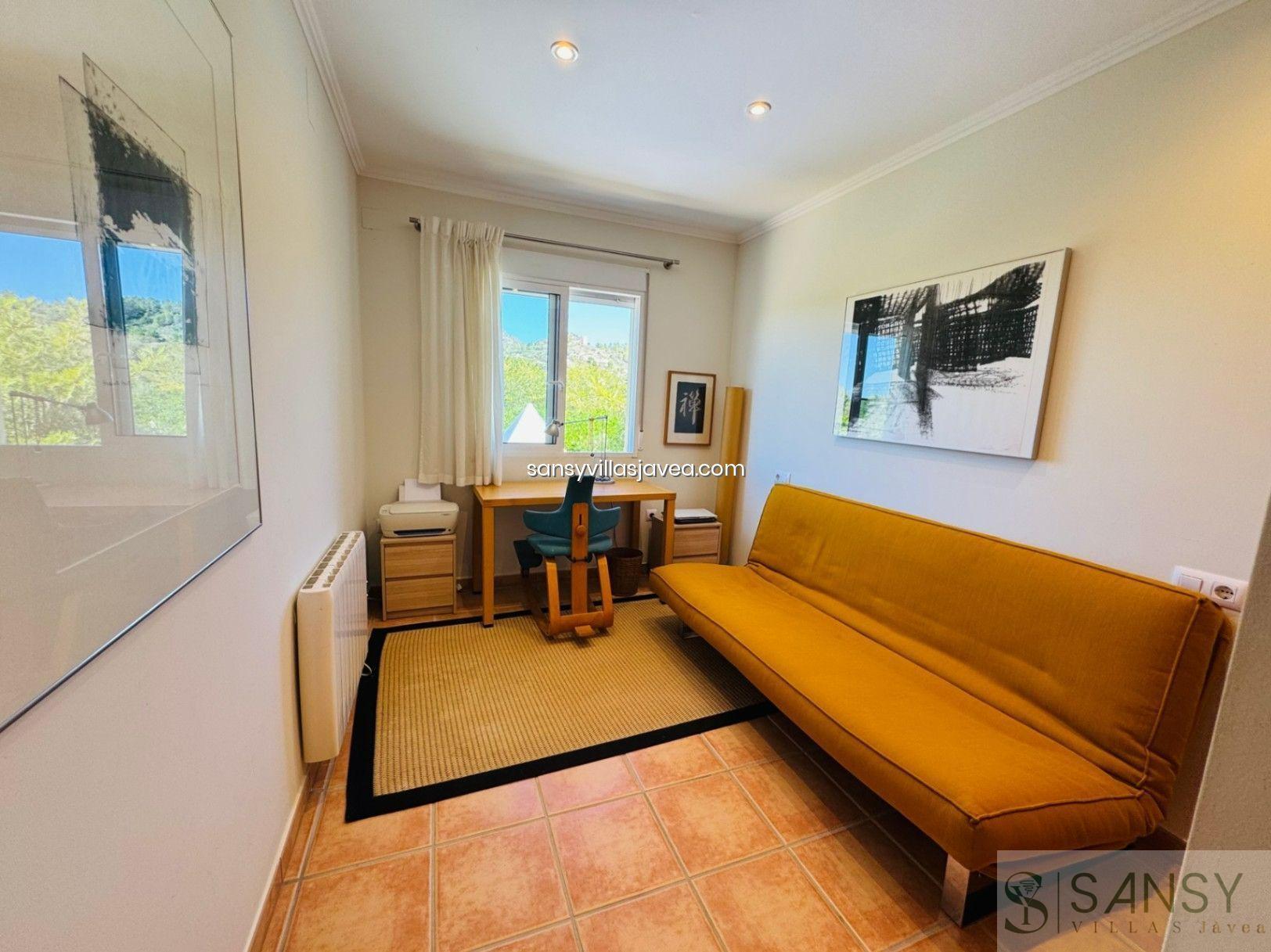 Venta de villa en Pedreguer