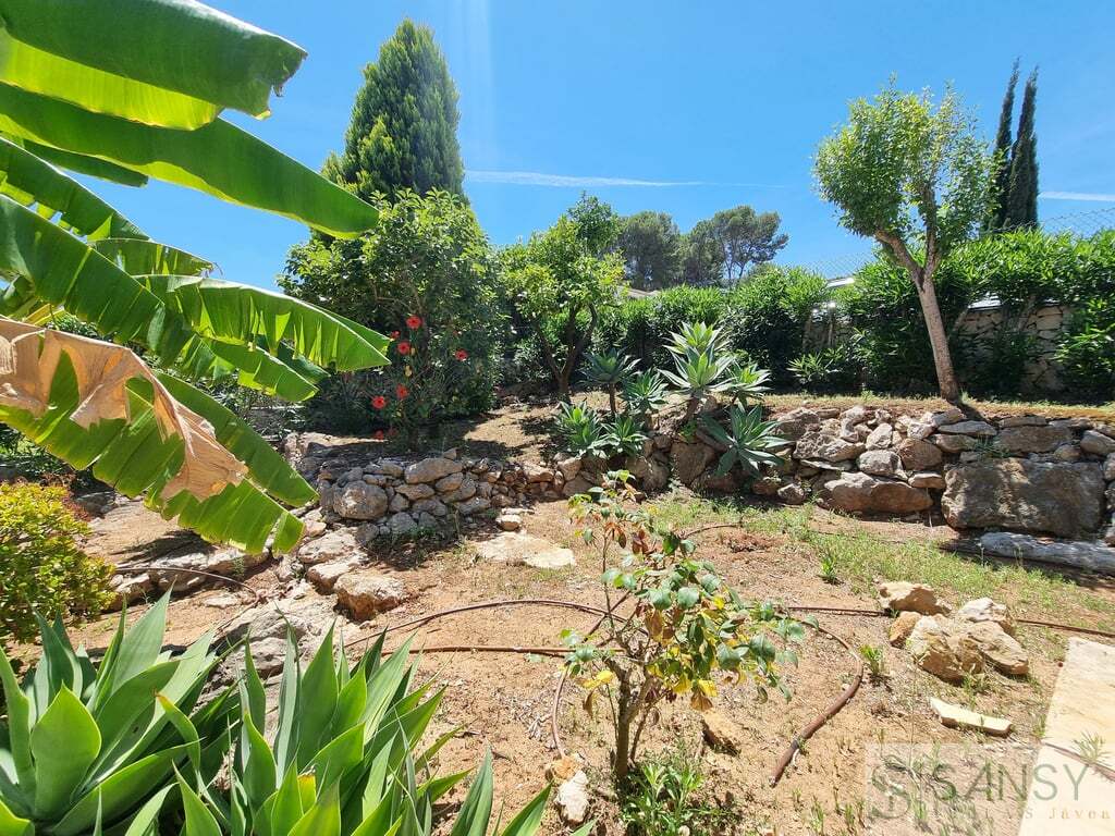 Venta de chalet en Jesús Pobre