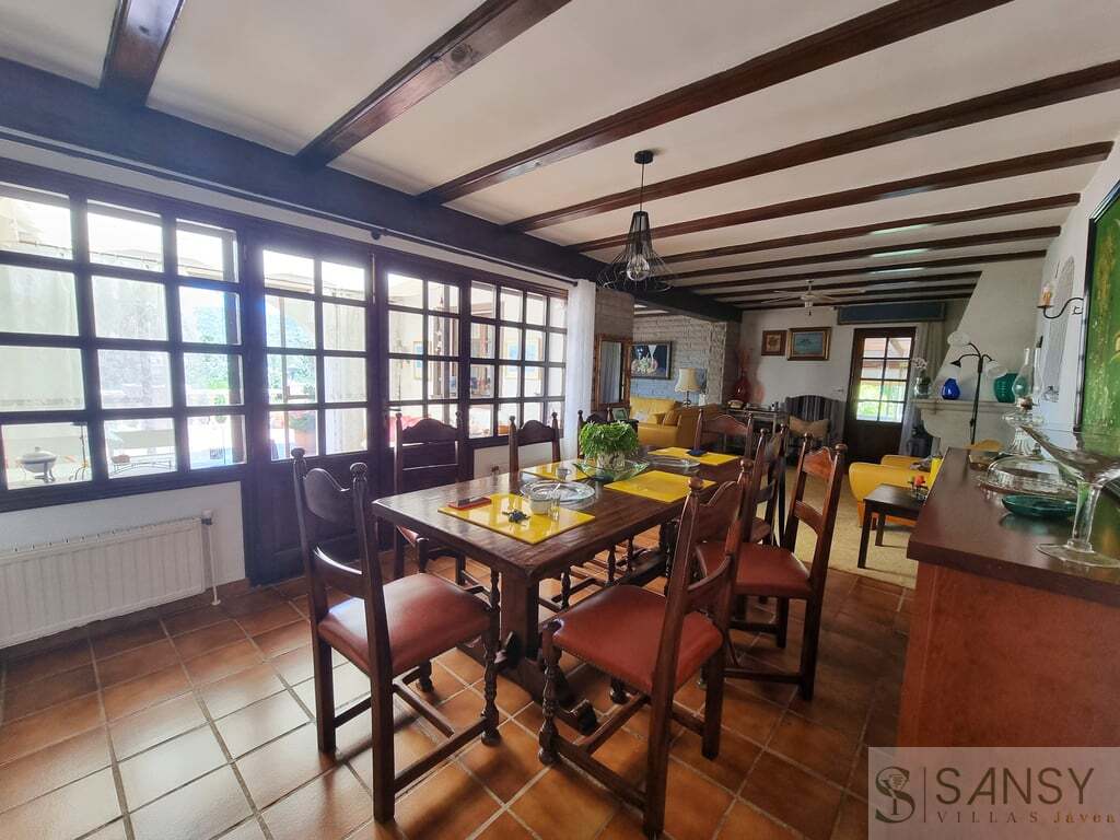 Venta de chalet en Jesús Pobre