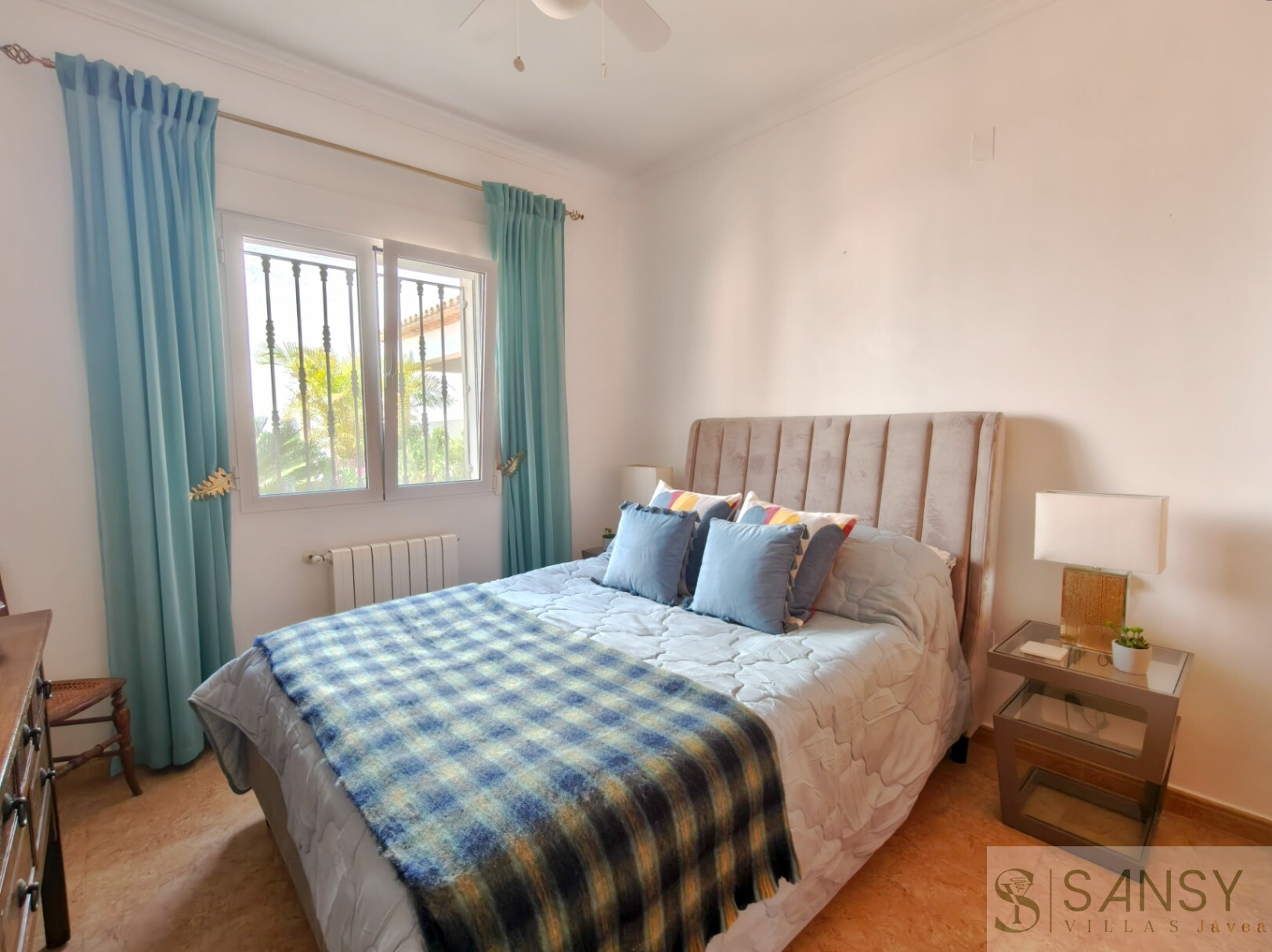 Venta de villa en Pego