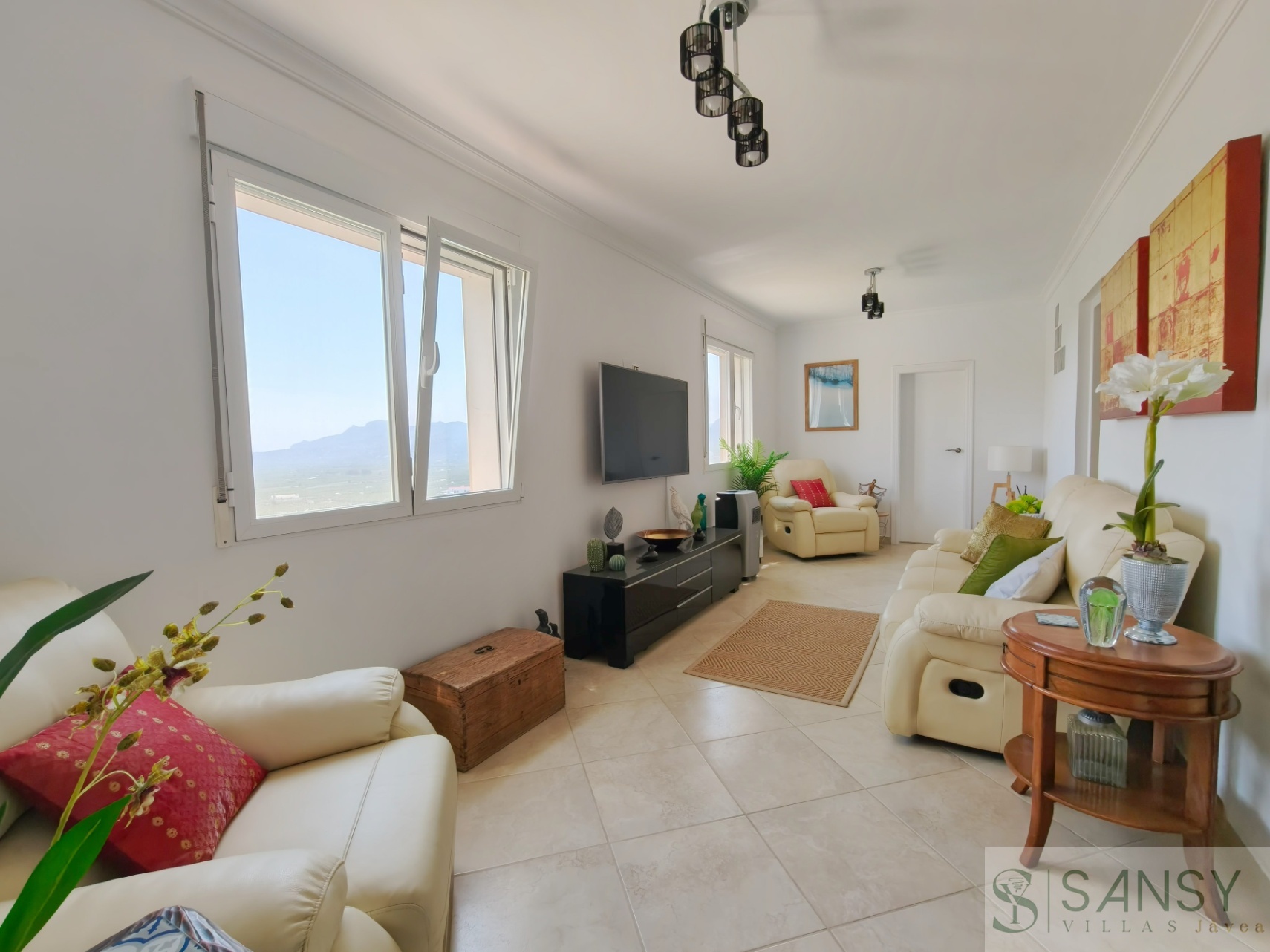 Venta de villa en Pego