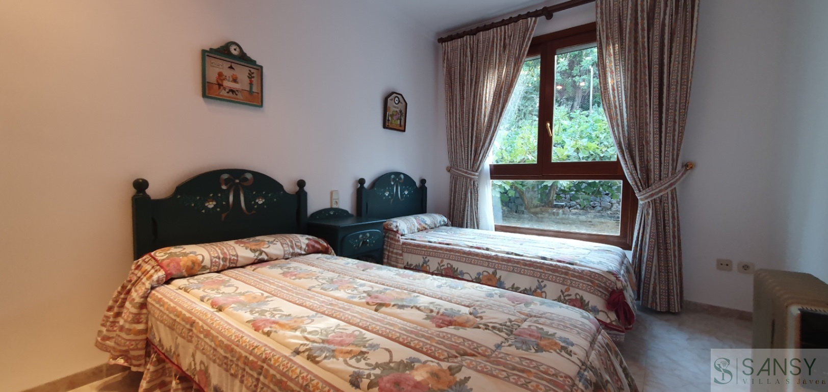 Venta de villa en Oliva