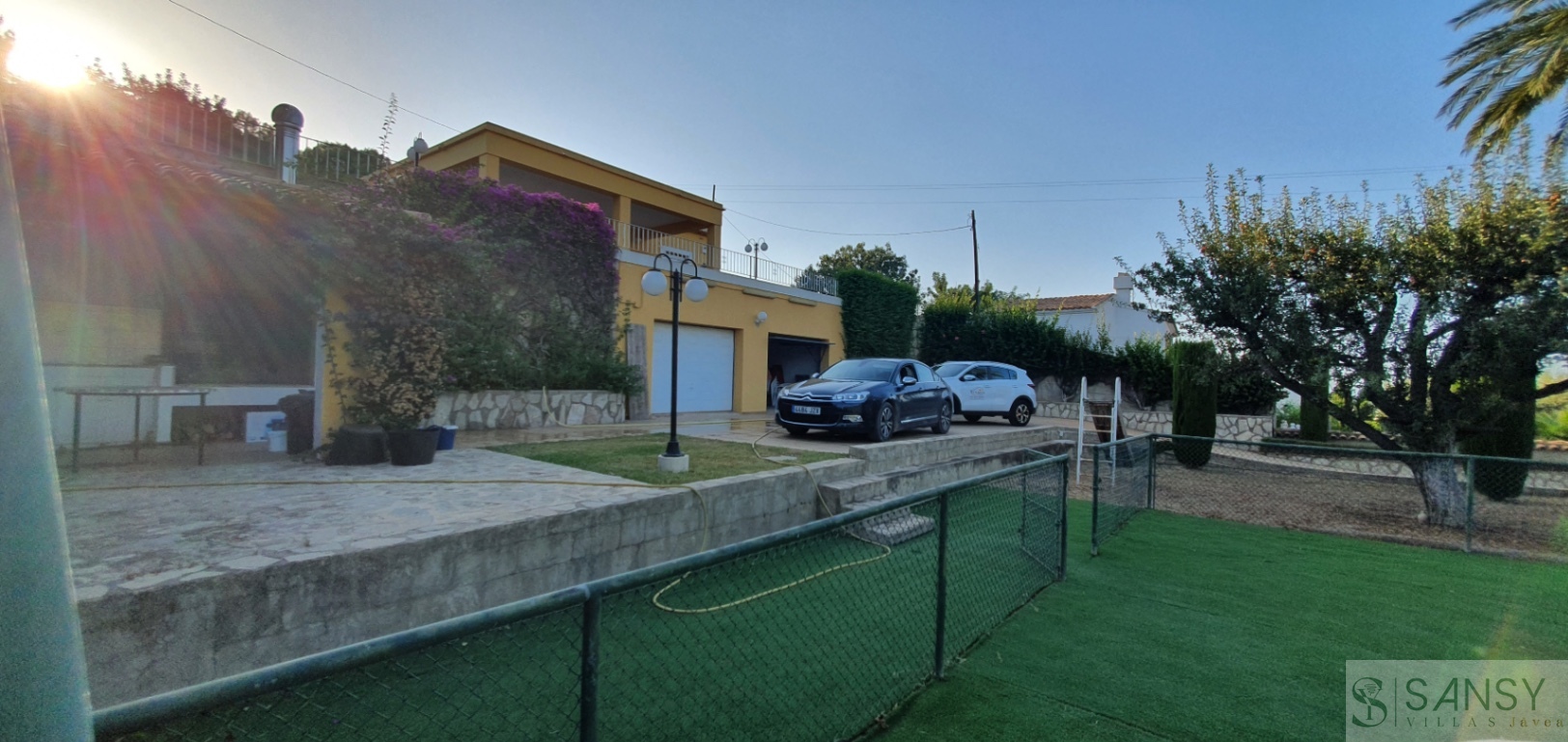 Venta de villa en Oliva