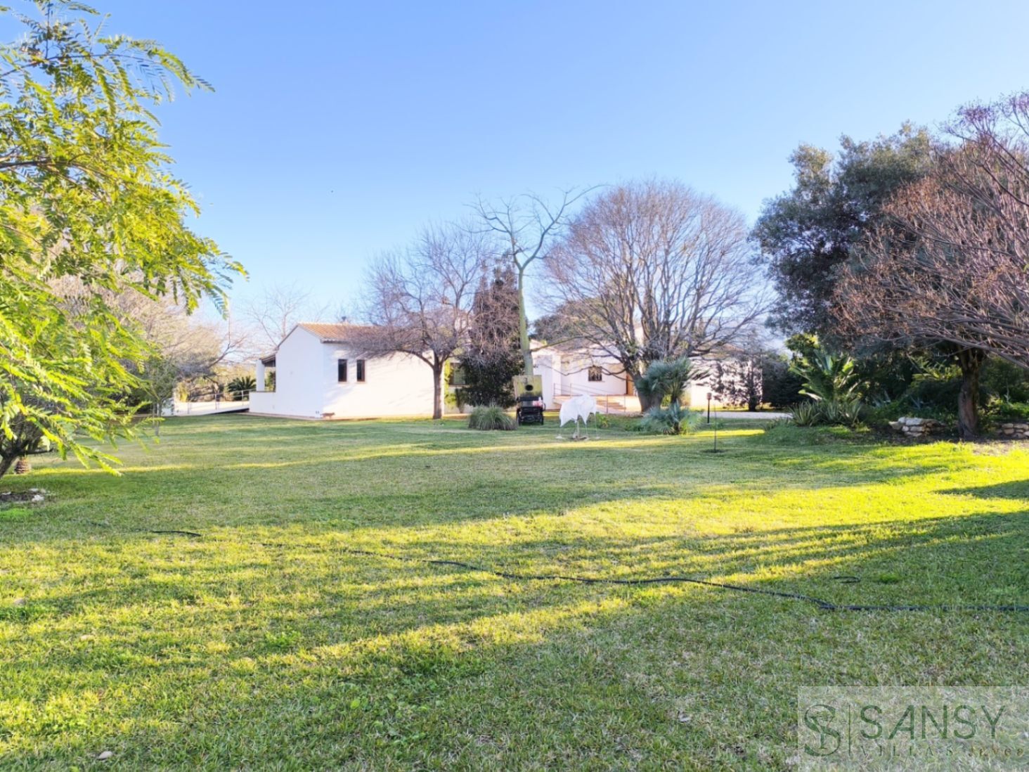 Venta de villa en Ondara