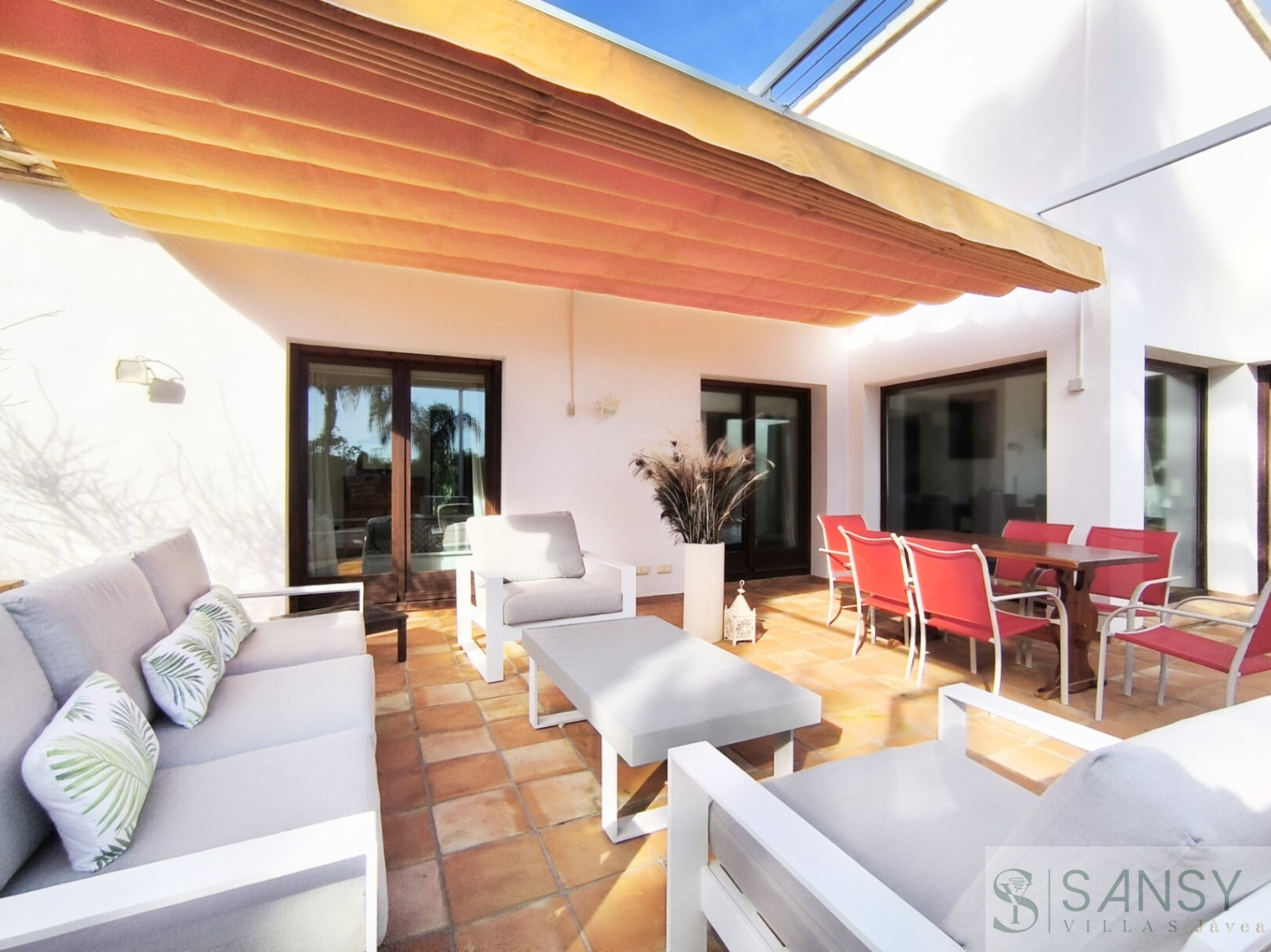 Venta de villa en Ondara