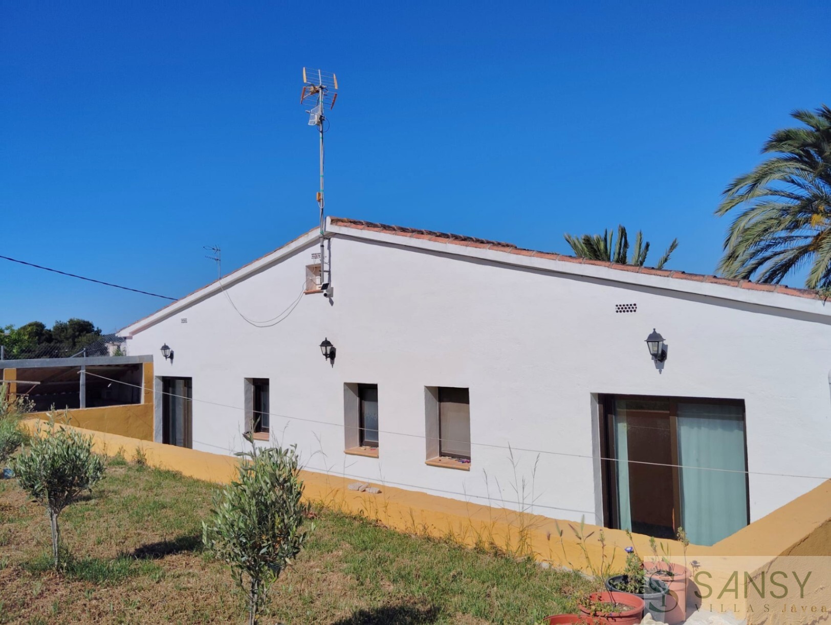 Venta de finca rústica en Teulada
