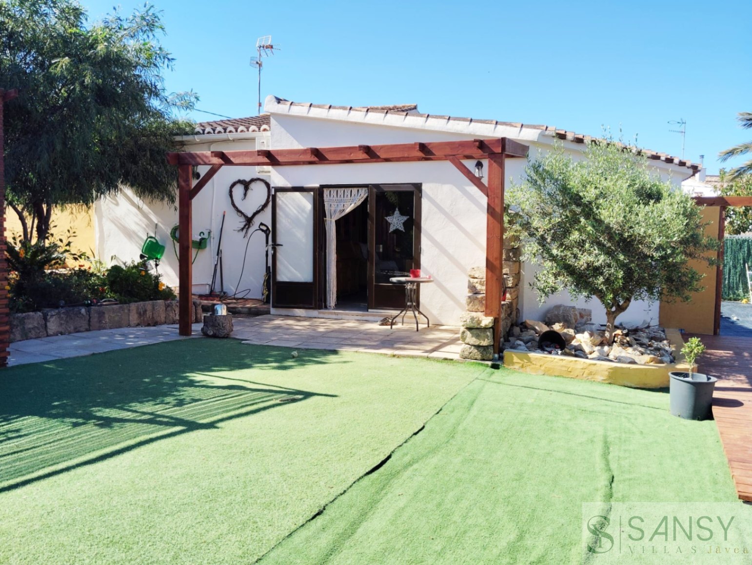 Venta de finca rústica en Teulada