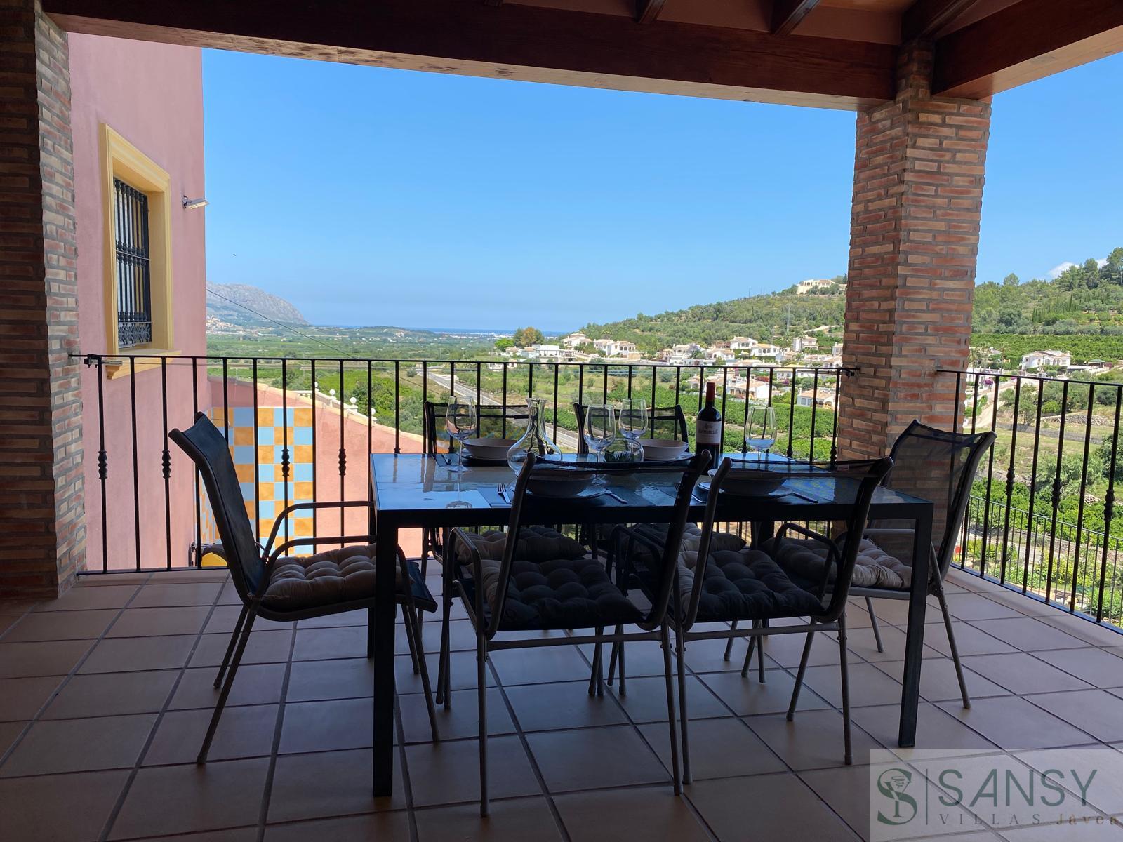 Venta de casa en Orba