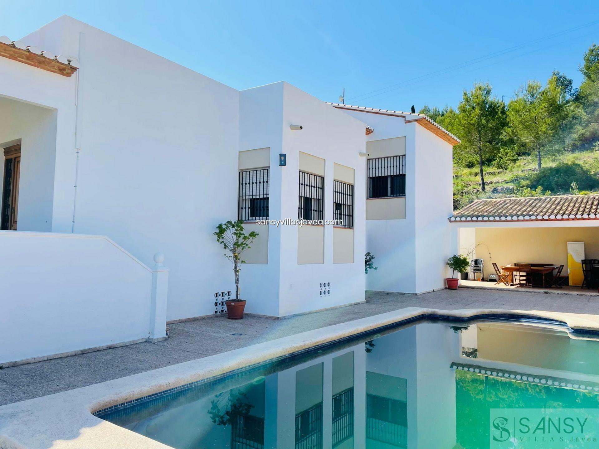 Venta de villa en Dénia