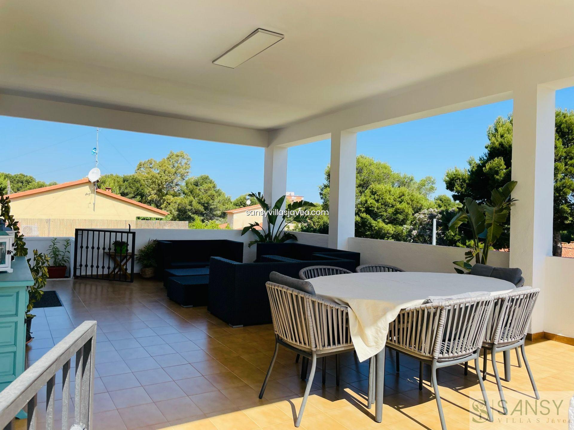 Venta de villa en Dénia