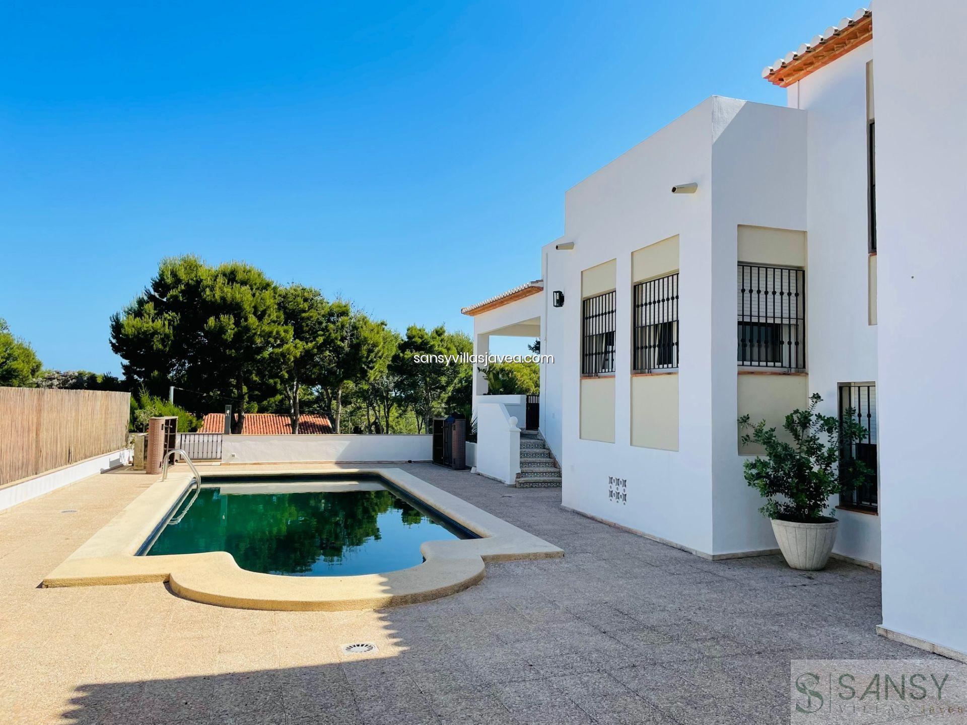 Venta de villa en Dénia