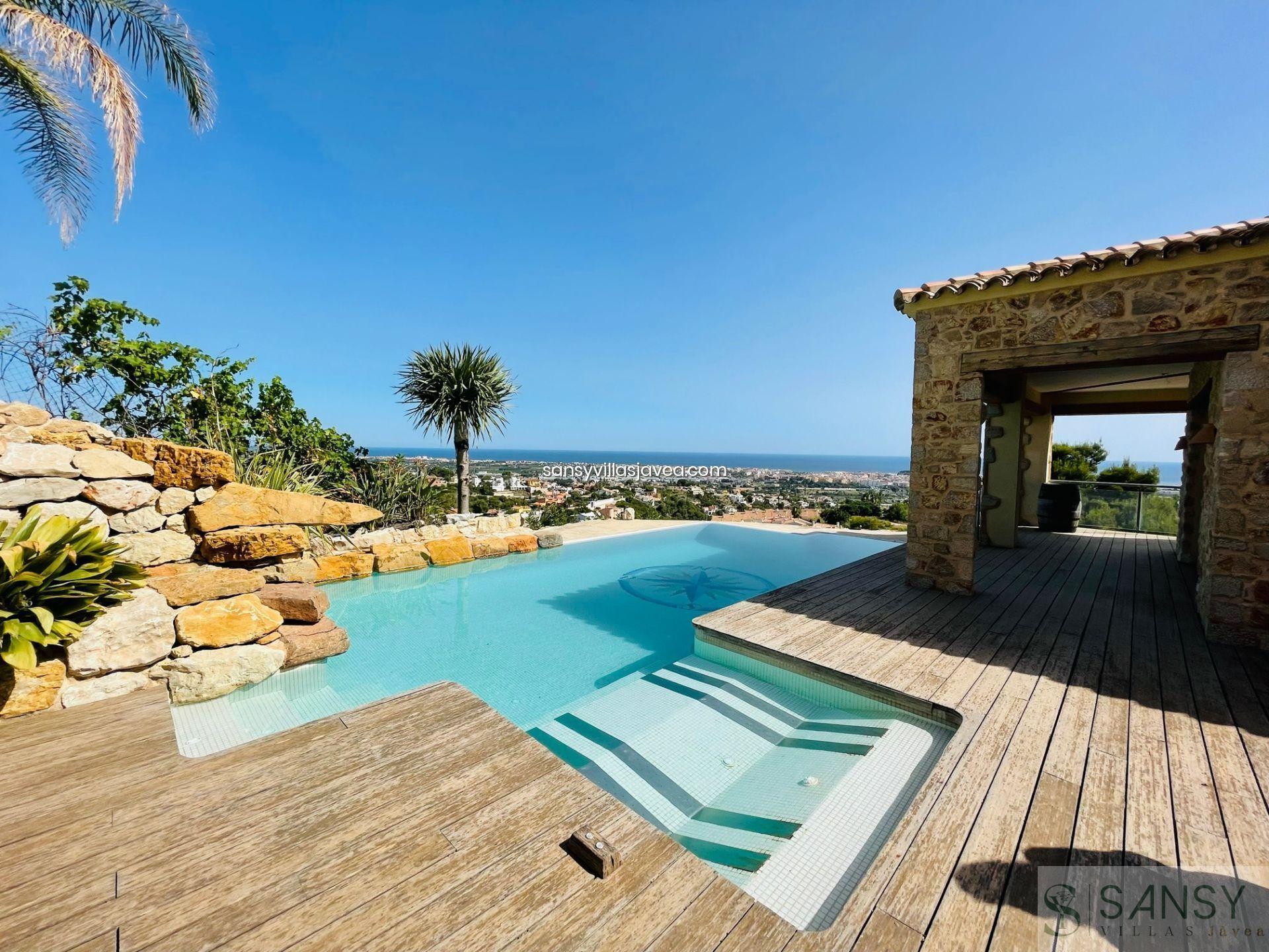 Venta de villa en Dénia