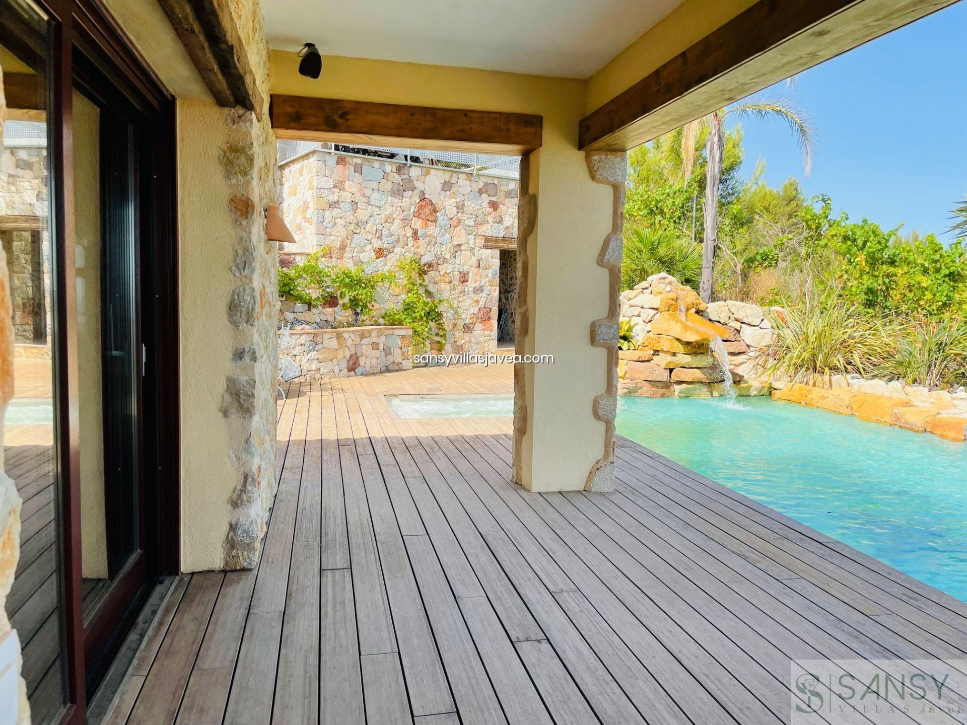 Venta de villa en Dénia