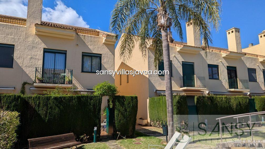 Zu verkaufen von haus in
 Jávea-Xàbia