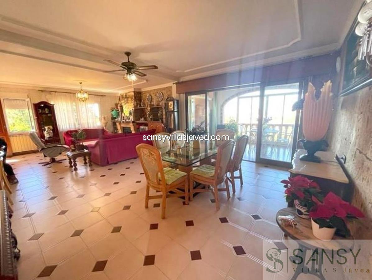 Venta de villa en Dénia