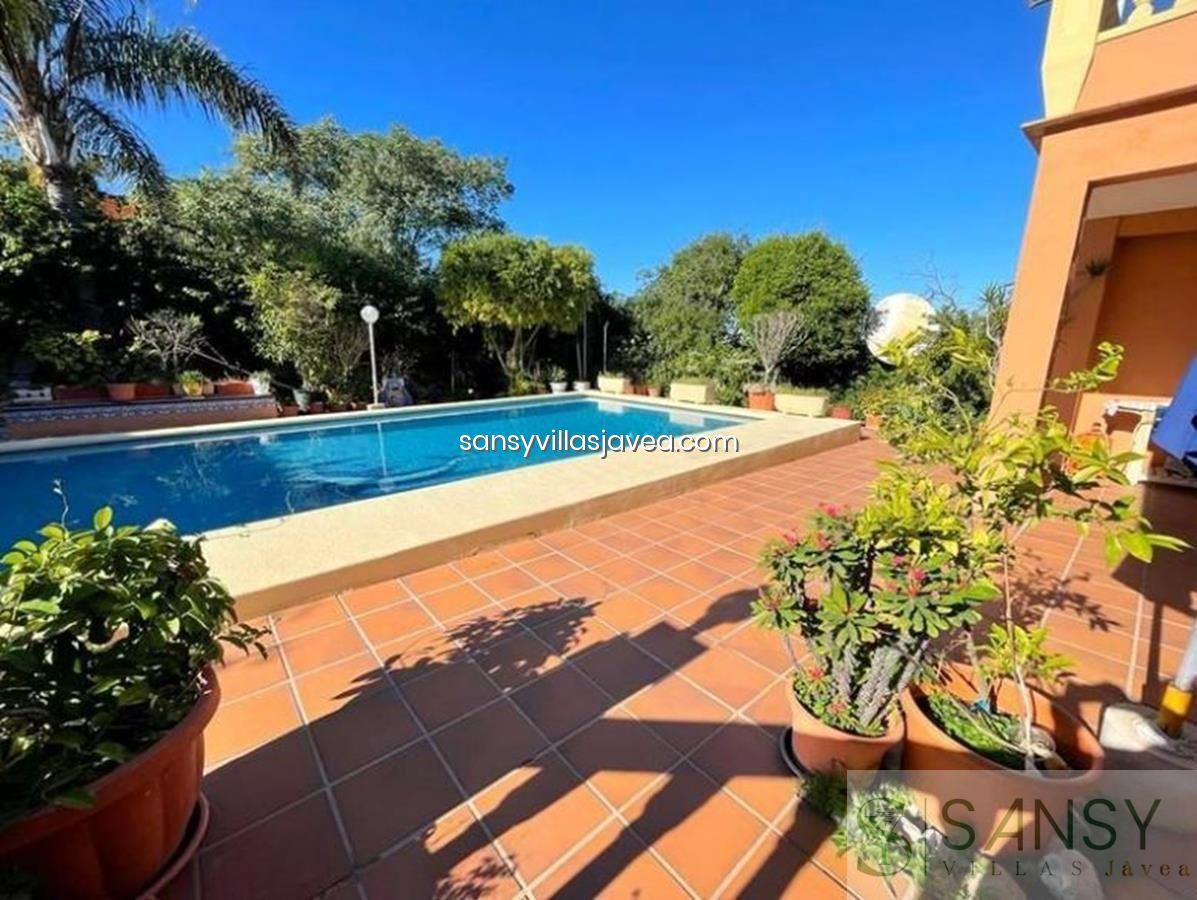 Venta de villa en Dénia