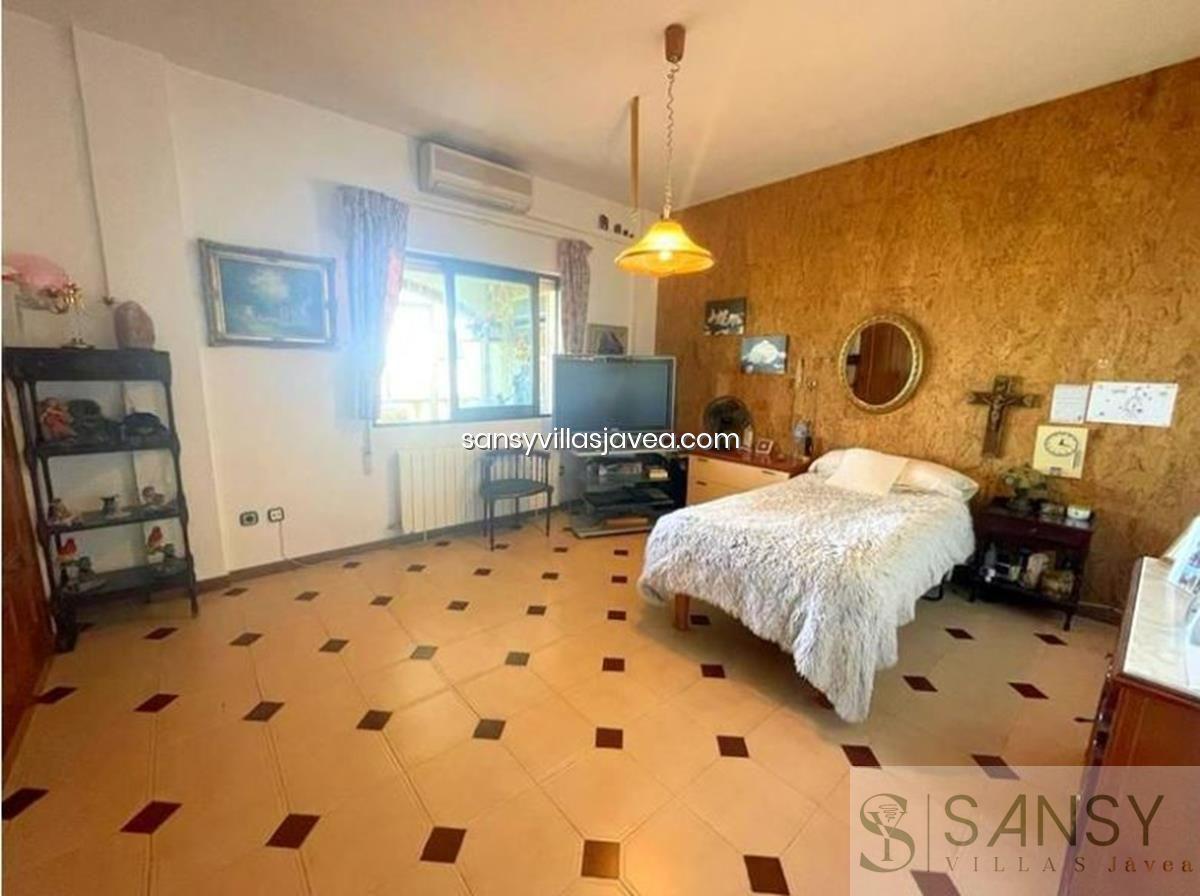 Venta de villa en Dénia