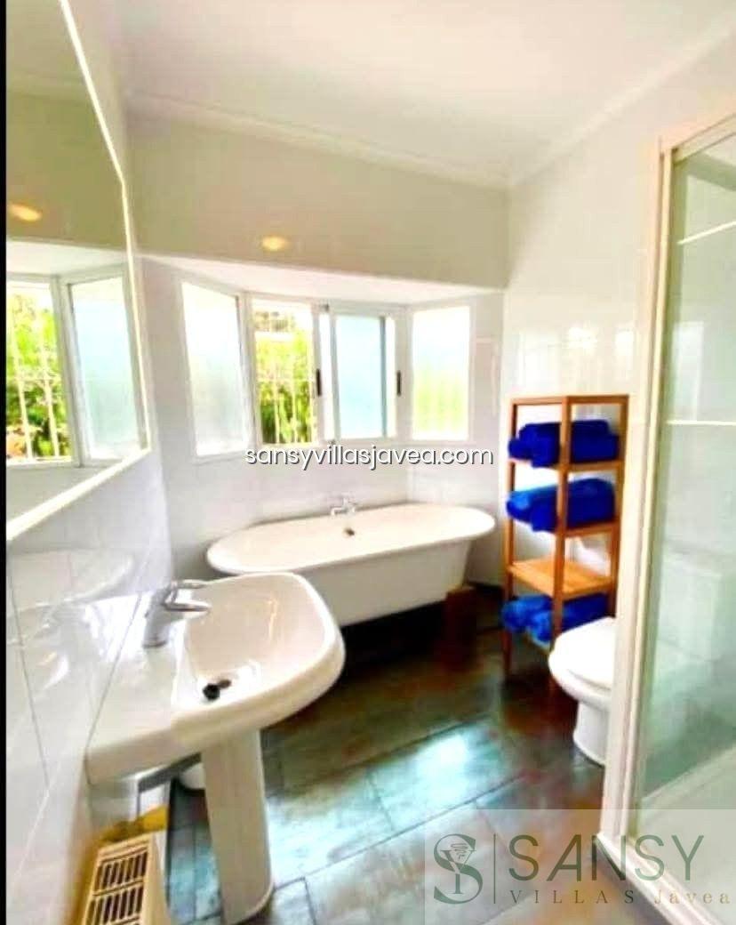 For rent of villa in Jávea-Xàbia
