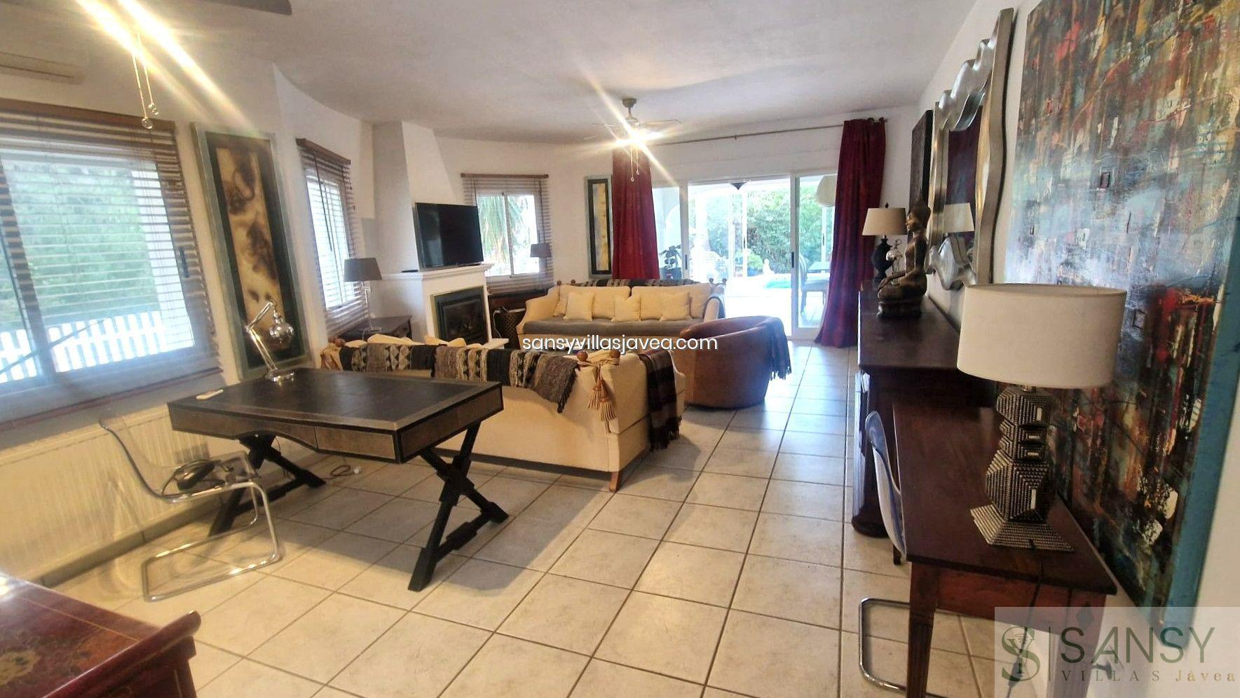 For rent of villa in Jávea-Xàbia