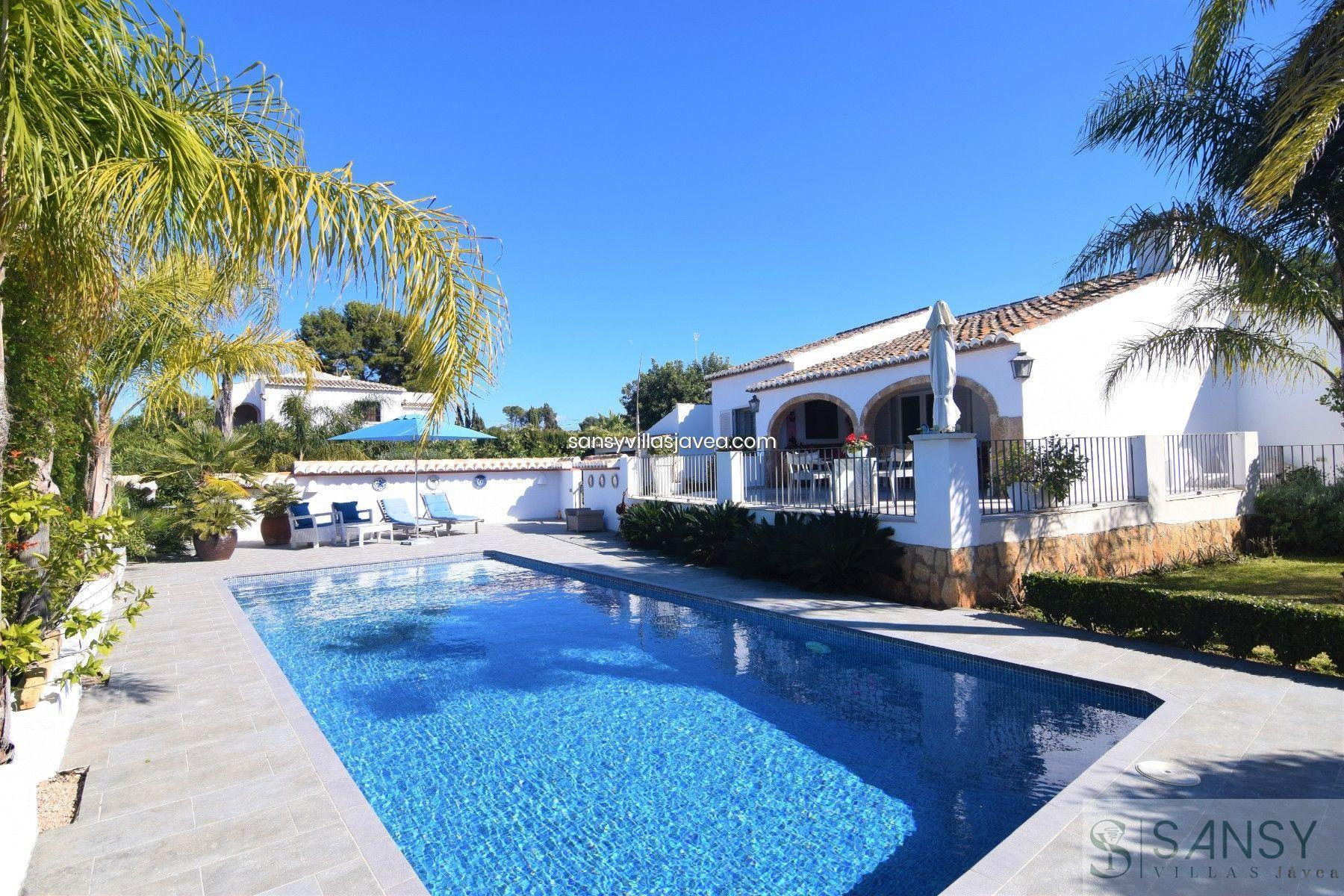 For sale of villa in Jávea-Xàbia